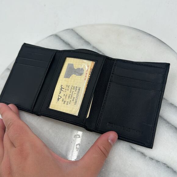 NWT Umo Lorenzo black soft leather wallet - Picture 5 of 5